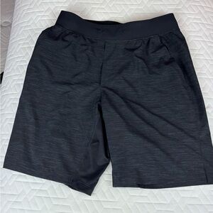 lululemon athletica Men's Charcoal Black Training Shorts